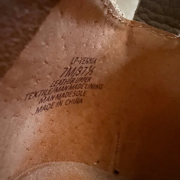 LUCKY BRAND Women's Ankle Boots Size 7 Beige Suede - Picture 8 of 9